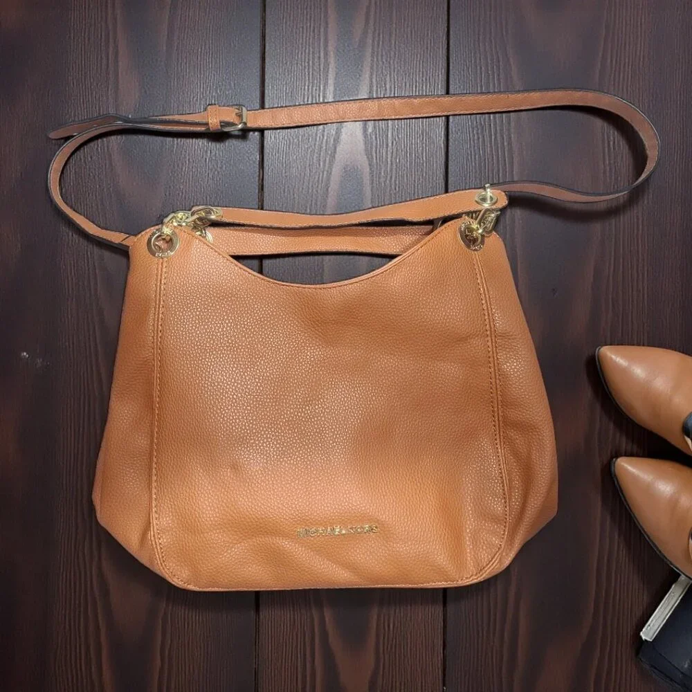 Michael Kors Convertible Crossbody Handbag – Tan Pebbled Vegan Leather - Picture 2 of 11